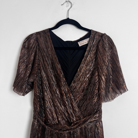 Black Tape Women's M Brown V-Neck Chiffon Leg Slit Surplice Tiered Maxi Dress - Picture 4 of 13